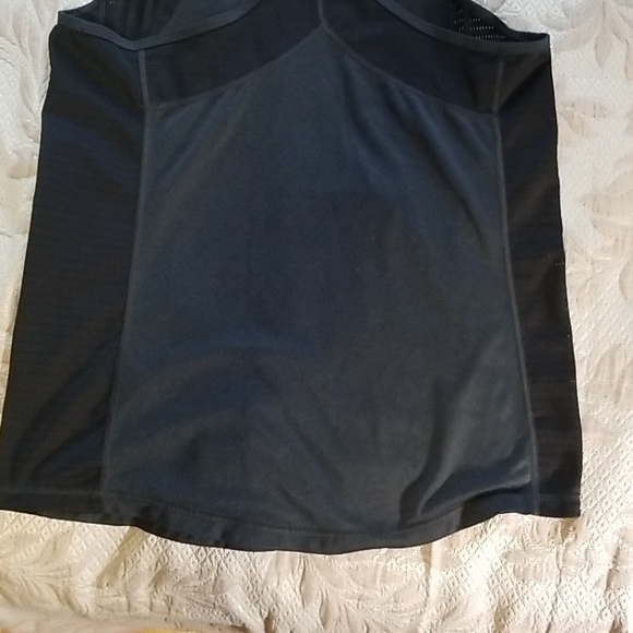 EUC Adidas  black Climatelite  tank medium - Picture 4 of 8